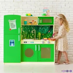 Детская кухня деревянная фото