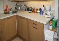 Кабель канал на кухне фото