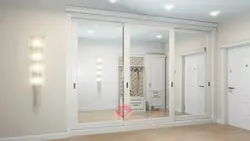 Белый зеркальный шкаф в прихожую фото