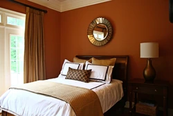 Карамельный цвет в интерьере спальни