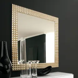 Зеркало с подсветкой в гостиную в интерьере гостиной