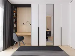 Дизайн гостиной с зеркальным шкафом
