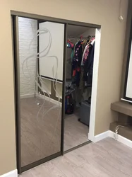 Двери гардеробной фото зеркало