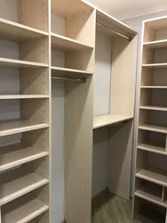 Шкаф кладовка в квартире фото