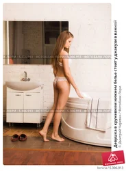 Домашние фото подростков в ванной