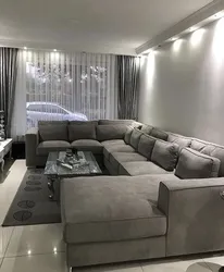 Длинные диваны в гостиной фото