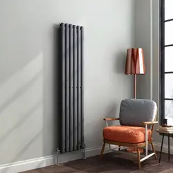 Вертикальные радиаторы на кухне фото