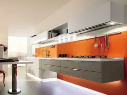 Подвесная кухня с подсветкой фото