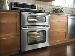 Электроплита с духовкой на кухне фото