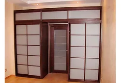 Встроенные шкафы с антресолями в прихожую фото