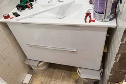 Как установить раковину с тумбой в ванной фото