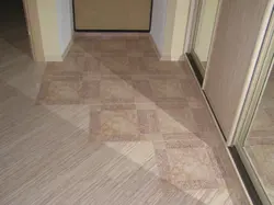 Линолеум на кухне и в коридоре фото