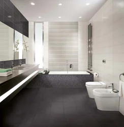 Серые стены и белый пол в ванной фото