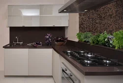 Столешница для кухни темного цвета фото