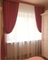 Дизайн гостиной фото карнизы шторы