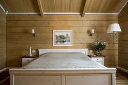 Дизайн спальни в деревянном доме вагонка