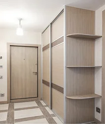 Дизайн прихожей со встроенным шкафом в квартире современном стиле