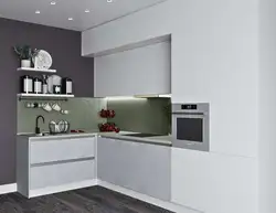 Бело серая кухня в интерьере угловая