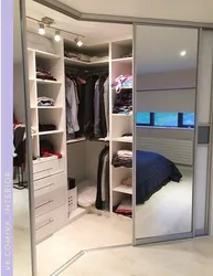 Шкаф купе в гардеробную комнату фото