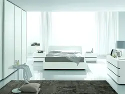 Спальный дизайн с белым гарнитуром