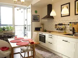 Photo of a modern kitchen without top drawers