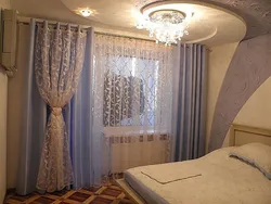 Дизайн и цвет штор для спальни