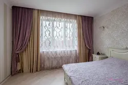 Одна штора в интерьере в спальне фото