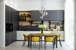 Дизайн интерьера кухни с серым полом