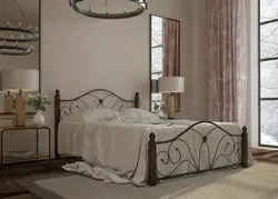 Дизайн спальни с металлической черной кроватью
