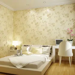 Дизайн спальни с наклеенными фото обоями