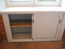 Дизайн Холодильника Под Окном На Кухне В Хрущевке Фото