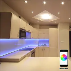 Натяжные потолки для кухни дизайн с подсветкой фото в интерьере
