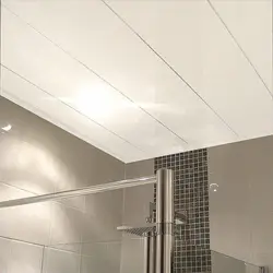 Потолки из пластика ванна фото
