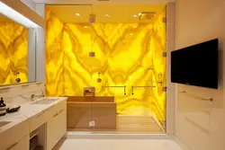 Плитка оникс в интерьере ванной фото