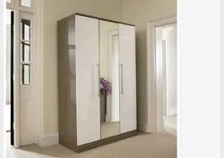 Шкаф прихожая распашные двери зеркала фото
