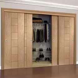 Раздвижные двери в гардеробную комнату фото
