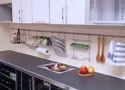 Рейлинг на кухню с крючками фото