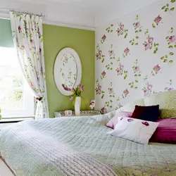 Дизайн спальни обои в цветок