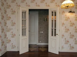 Дизайн двери в зал квартиры