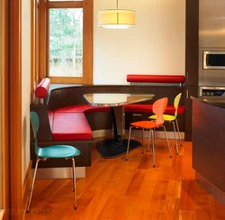 Кухонные столы интерьер маленькой кухни фото