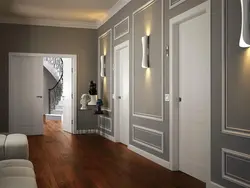 Бело серые двери в интерьере квартиры