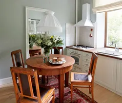 Круглый кухонный стол для маленькой кухни фото