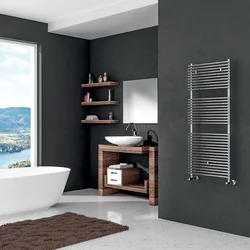 Черный полотенцесушитель в ванной дизайн