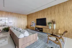 Деревянные панели в гостиной фото