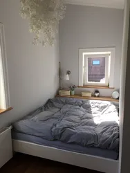 Фото маленькой спальни с кроватью