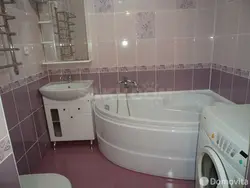 Угловая ванная в маленькой ванной с туалетом фото