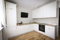Дизайн стен на кухне без верхних шкафов
