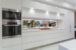 Кухни со стеклом на фасаде фото