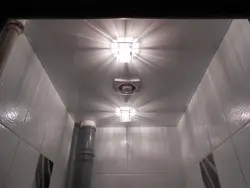 Натяжной потолок в ванной с вытяжкой фото