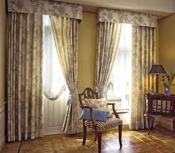 Одна штора в интерьере в гостиной фото